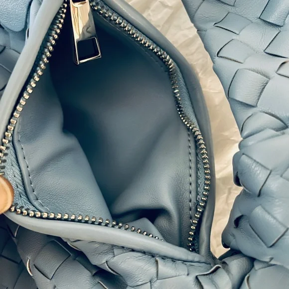 Elegant Sky Blue Woven Mini Bag - Picture 3 of 4